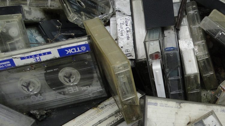 audio-cassette-tapes-left-outside-for-years