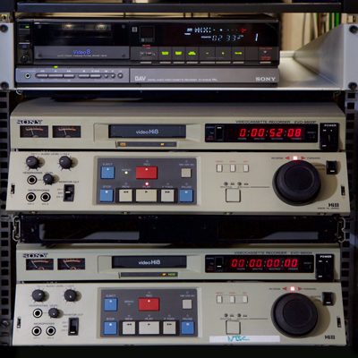 Video8 recorder and 2 rack-mounted Hi8 video recorders